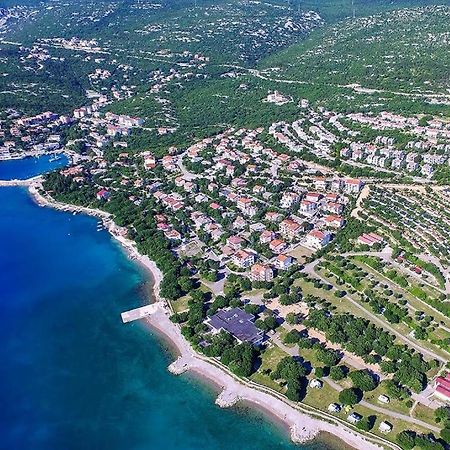 Apartmani Mira Klenovica Kültér fotó
