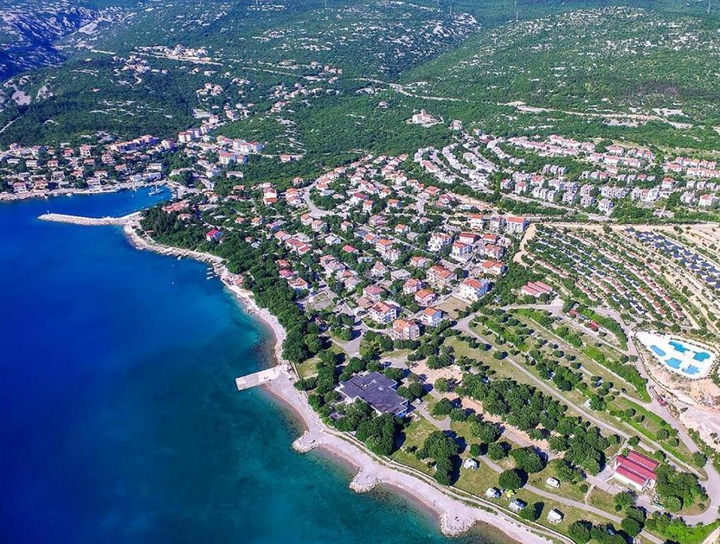 Apartmani Mira Klenovica Kültér fotó