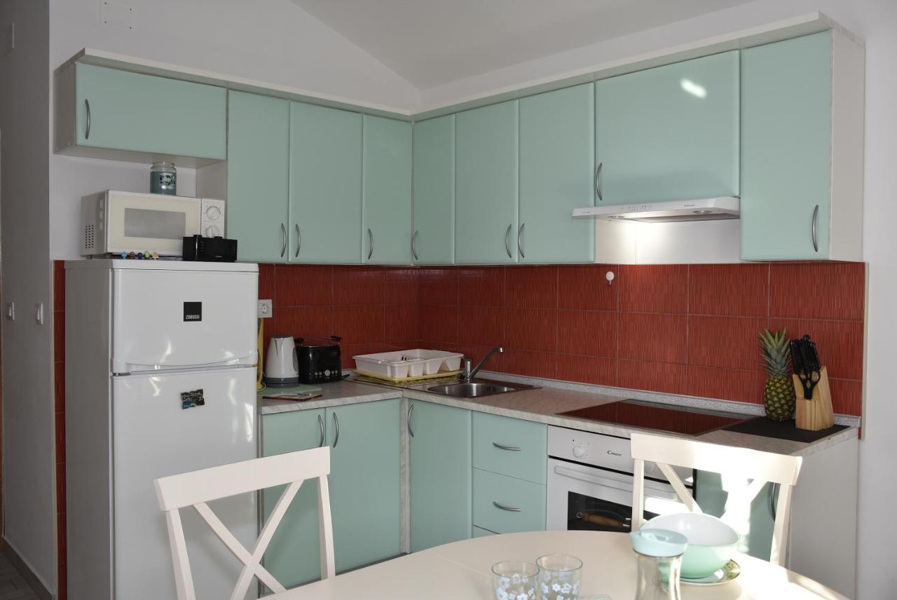 Apartmani Mira Klenovica Kültér fotó