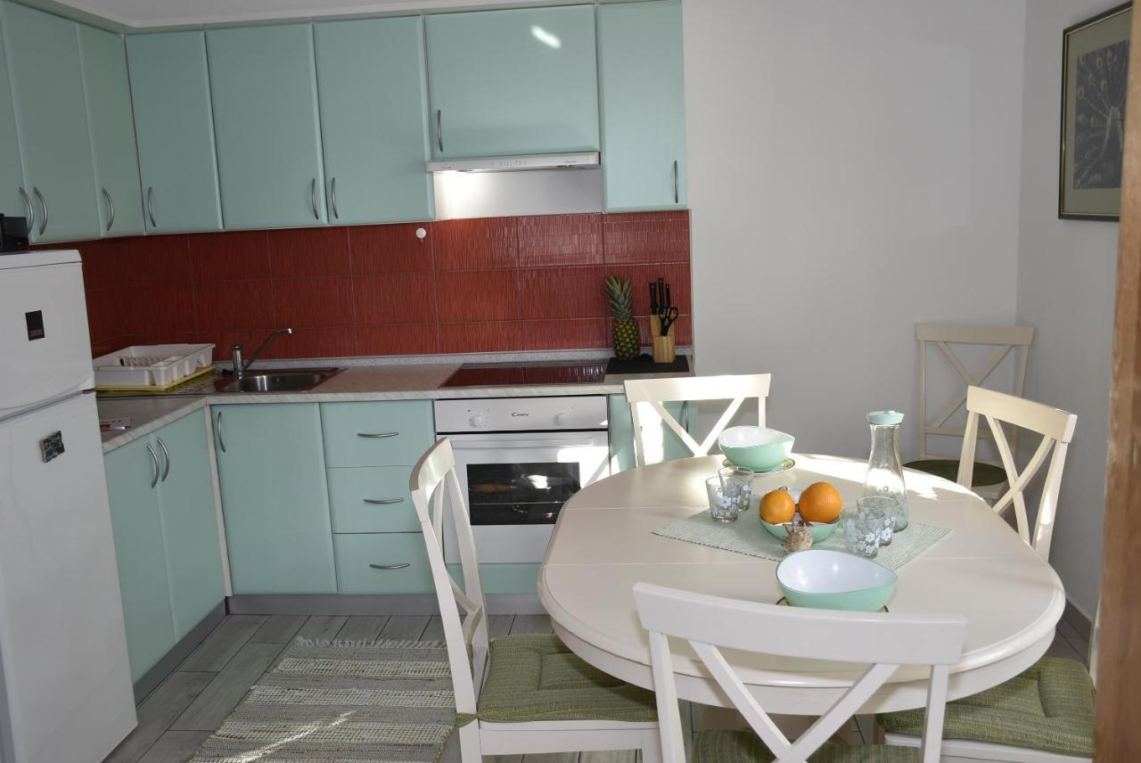 Apartmani Mira Klenovica Kültér fotó